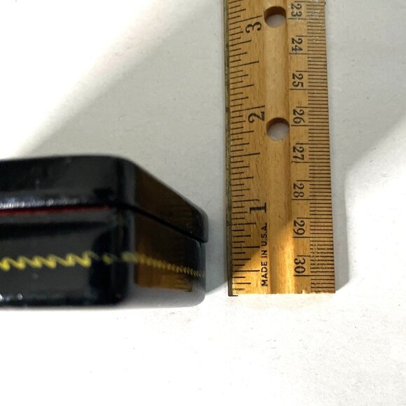 Vintage Hand-Painted Russian Lidded Lacquer Hinged Box with Troika Scene Signed - Picture 8 of 9